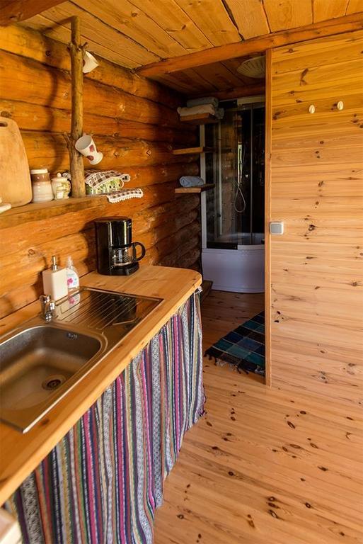 Veskikivi Holiday Home Mäebe Exterior foto